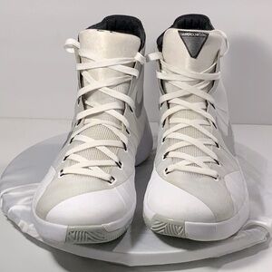 Nike Hyperdunk 2015 (used)